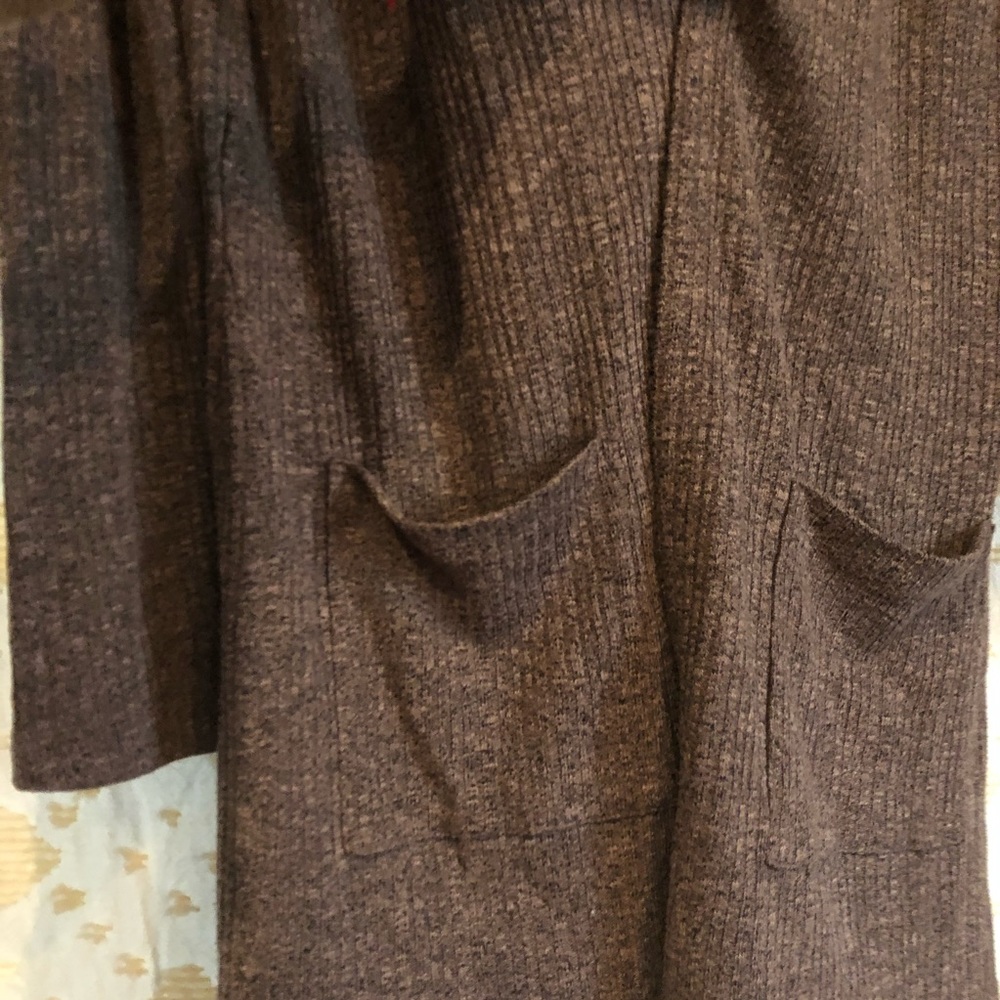 Cardigan - Picture 5 of 5